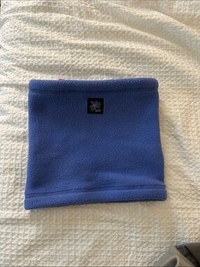 Skida low pile neck warmer